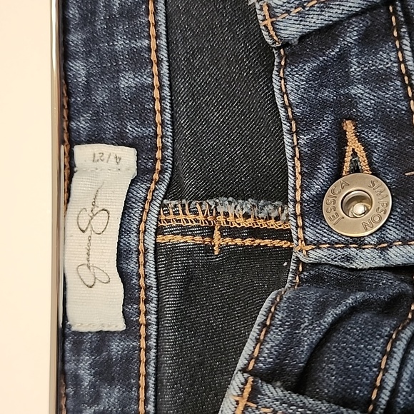 Jessica Simpson skinny Jean - Picture 7 of 13